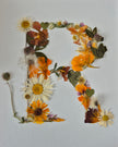 Lettre florale R