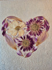 Composition florale artisanale sur papier Lokta, 