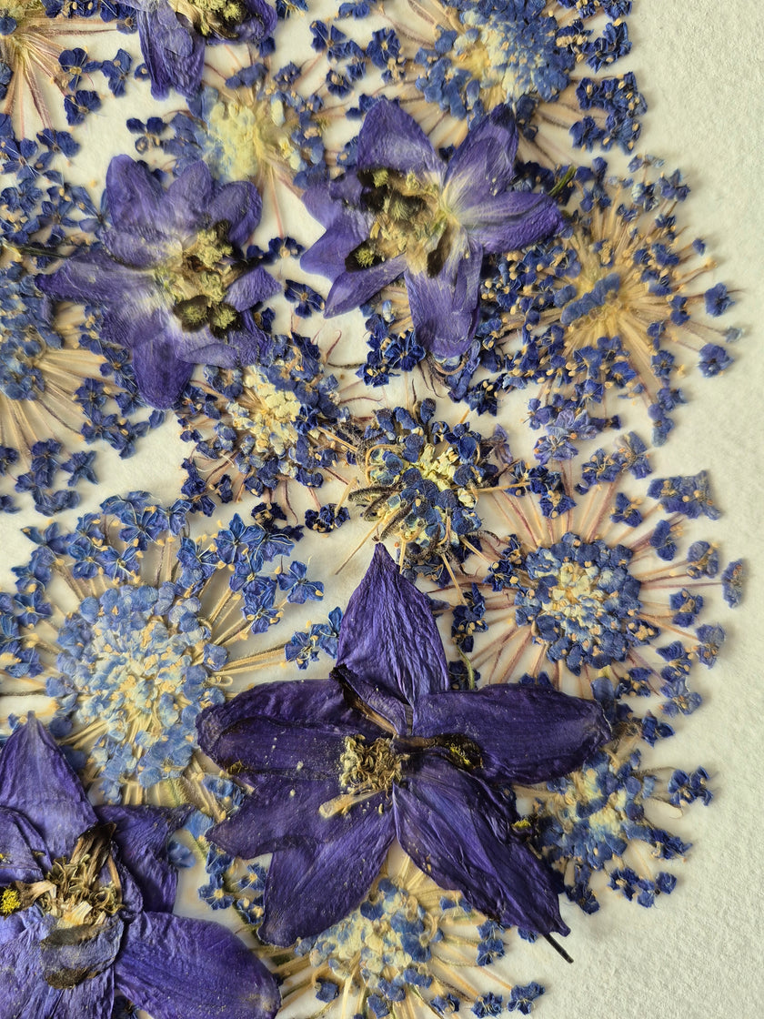 Oeuvre florale - Lune bleue