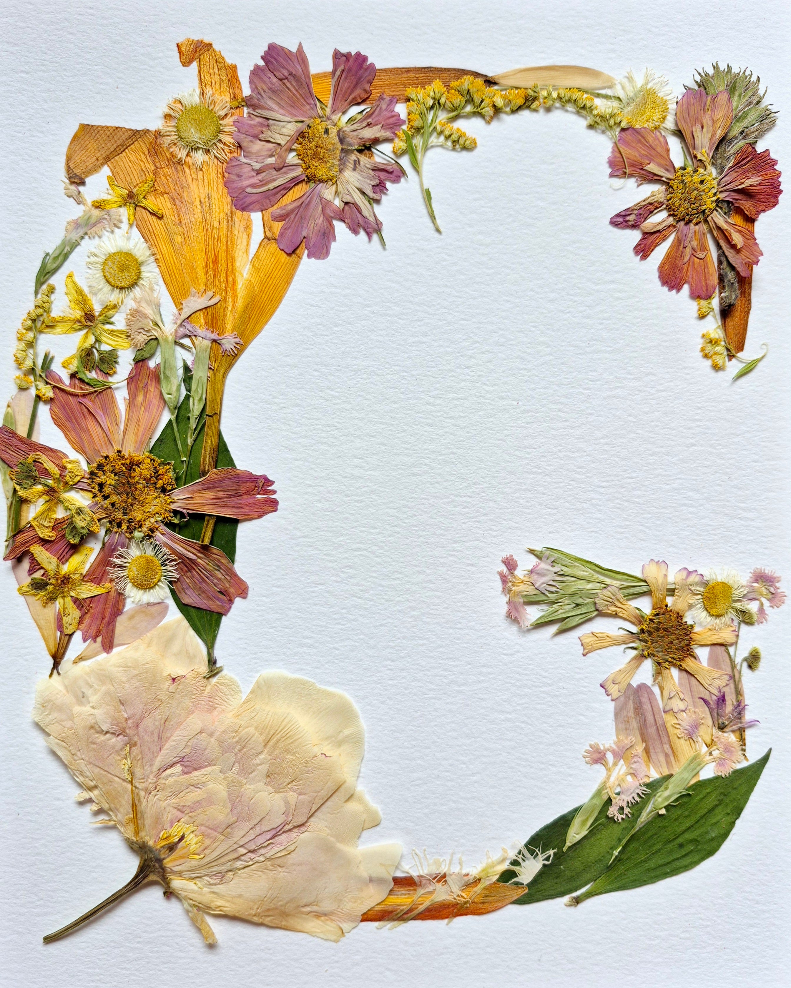 Lettre florale G