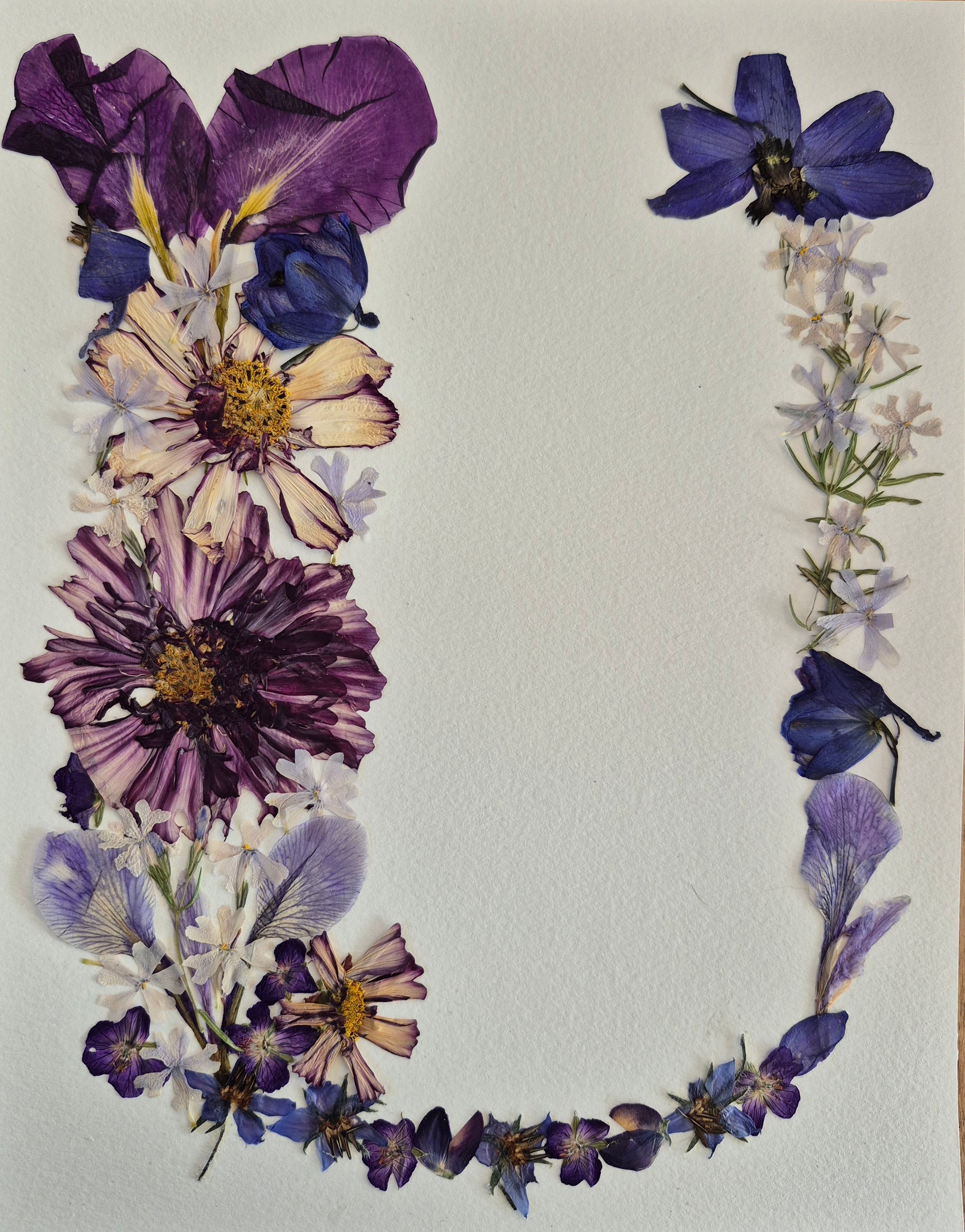 Lettre florale U