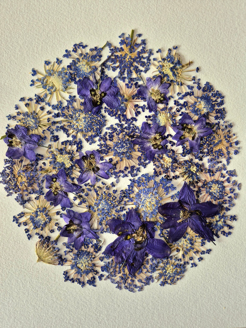 Oeuvre florale - Lune bleue