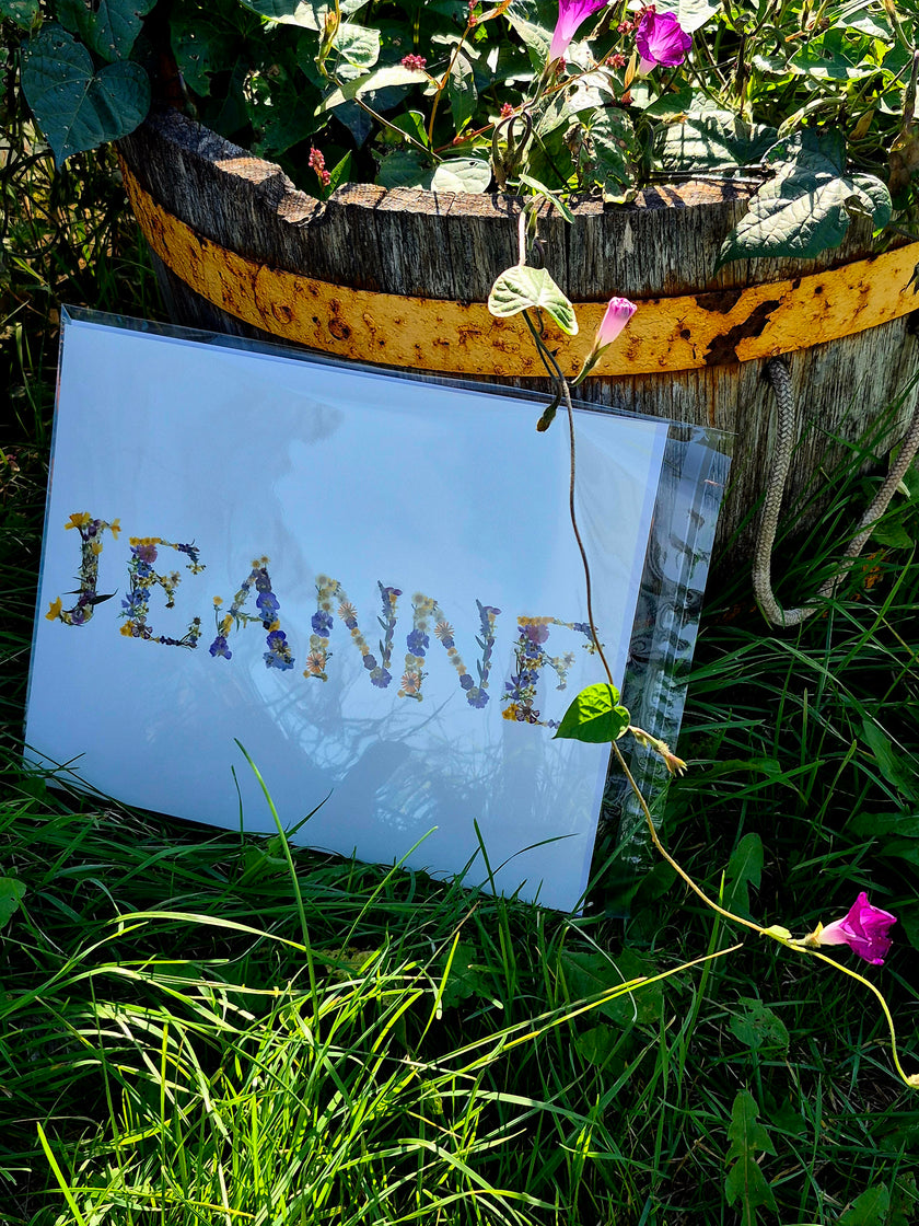 Oeuvre florale - Prénom personnalisé lettres florales