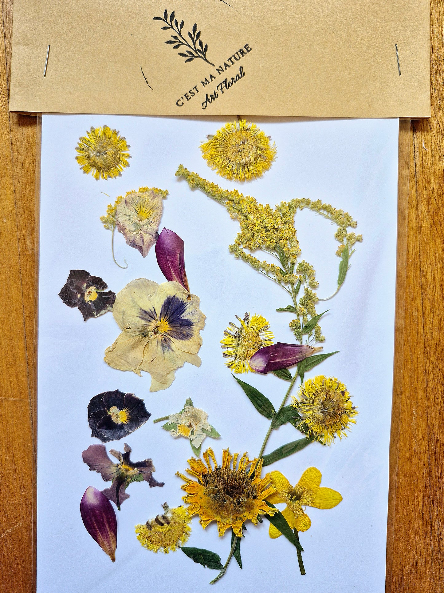 Sachet de fleurs séchées pour artisanat