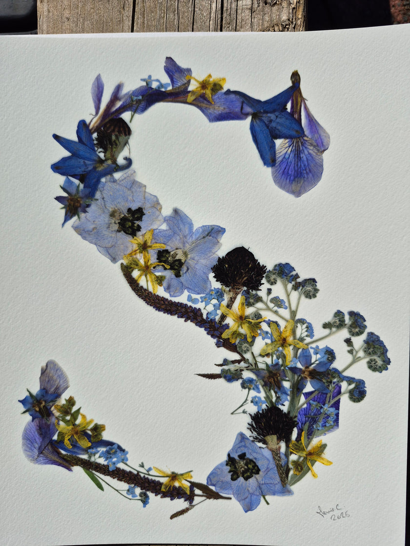 Lettre florale S