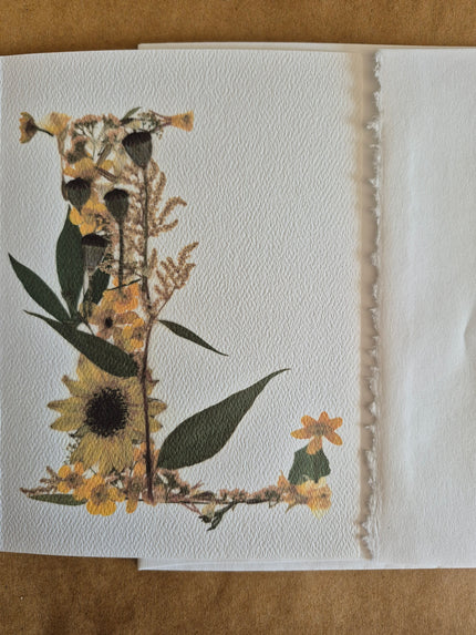 Lettre florale L