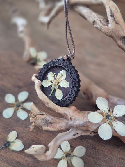 Collier de bois - Poirier