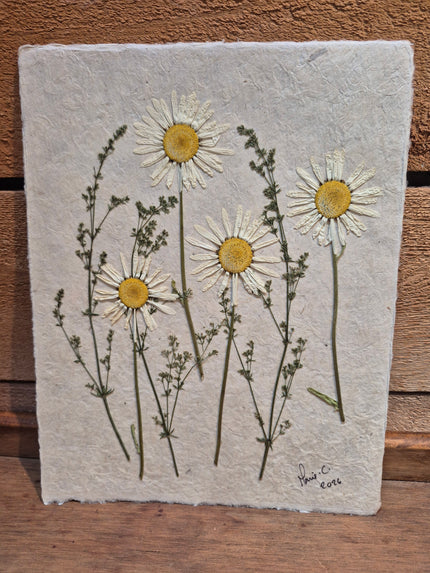 Composition florale artisanale sur papier Lokta 