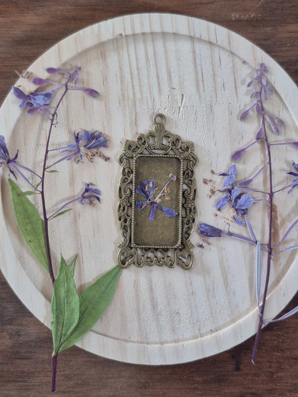 Pendentif floral 