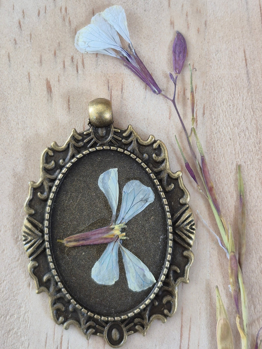 Pendentif floral 