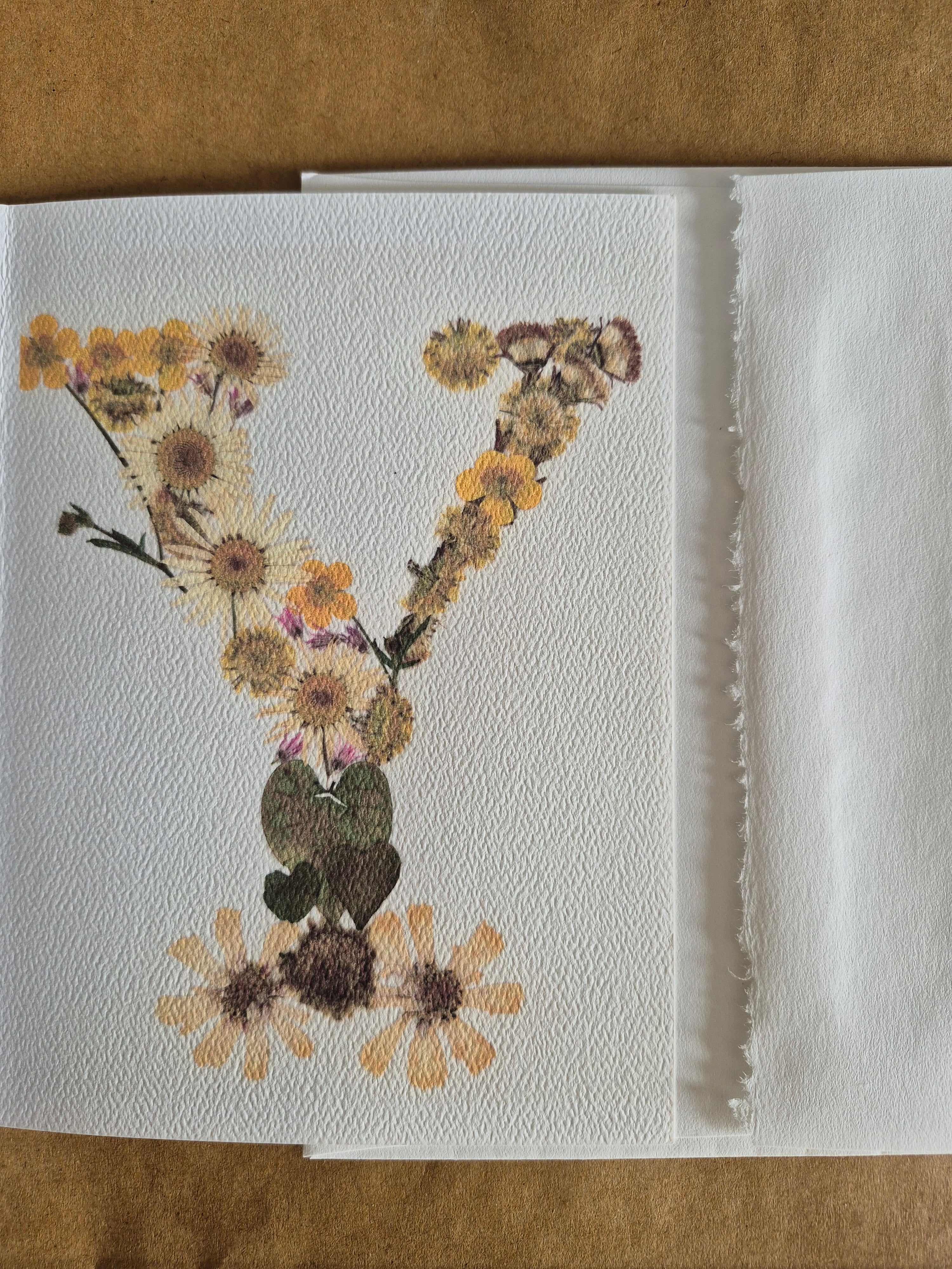 Lettre florale Y